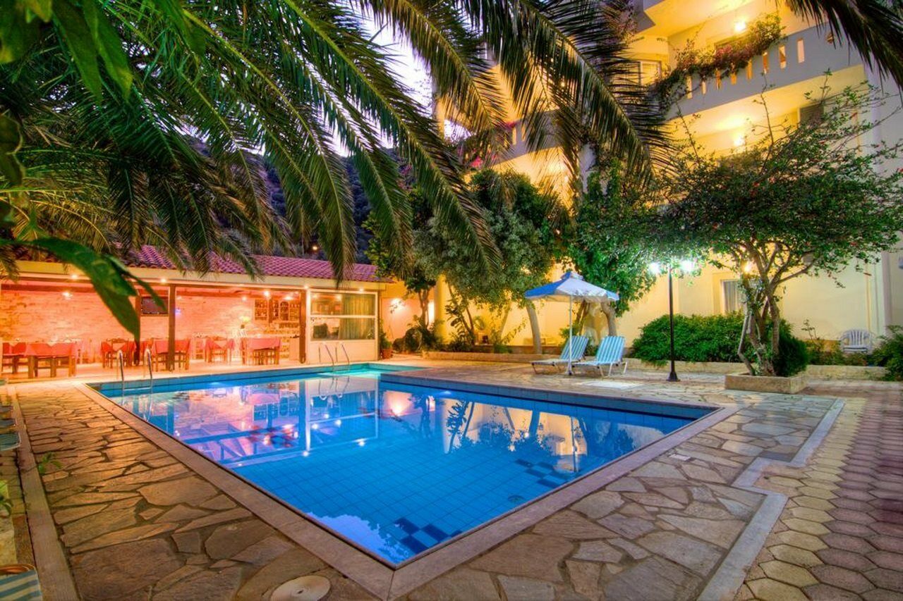 Sunrise Hotel & Apartments Родакинон Экстерьер фото